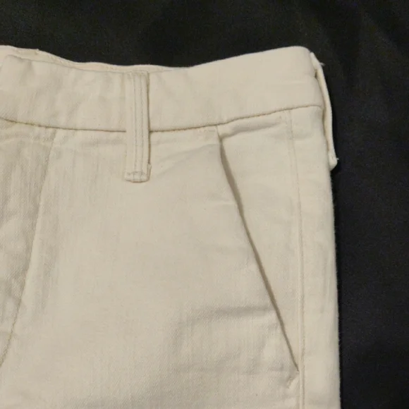MOTHER. Women's White Frayed Hem Pants - Picture 5 of 16